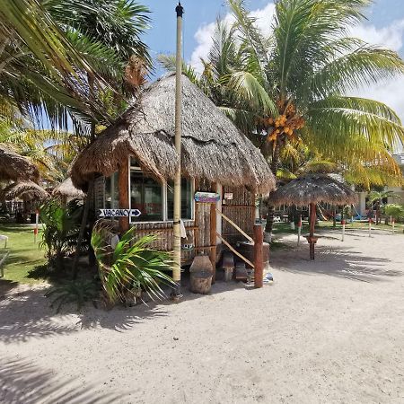 Las Cabanas Del Doctor Mahahual Luaran gambar