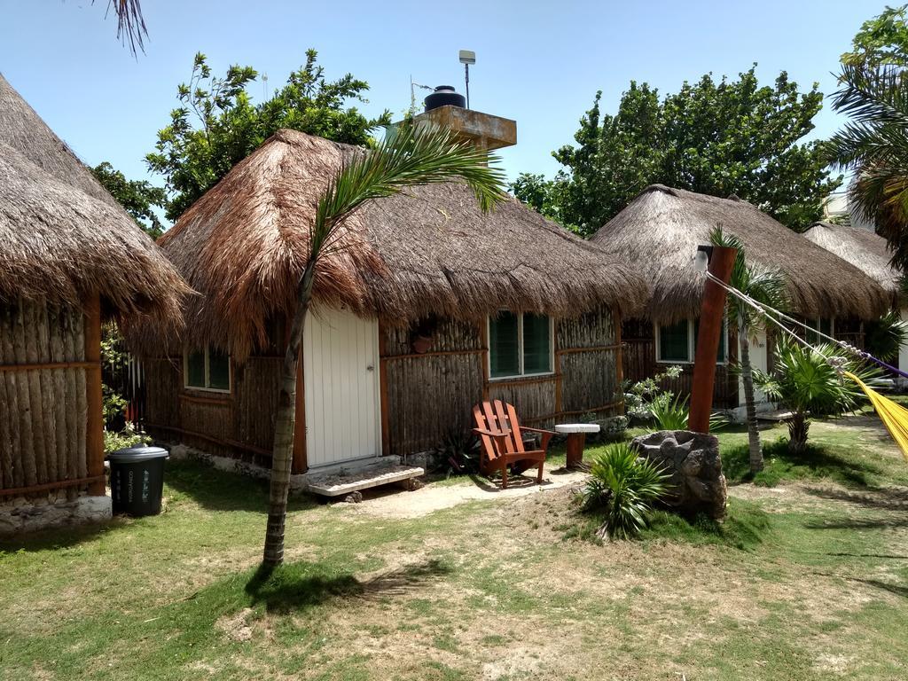 Las Cabanas Del Doctor Mahahual Luaran gambar