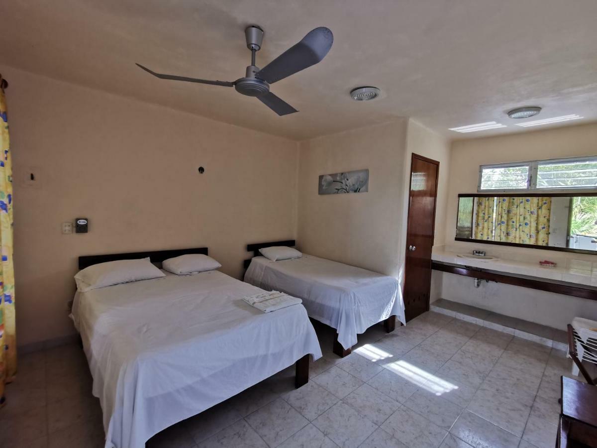 Las Cabanas Del Doctor Mahahual Luaran gambar