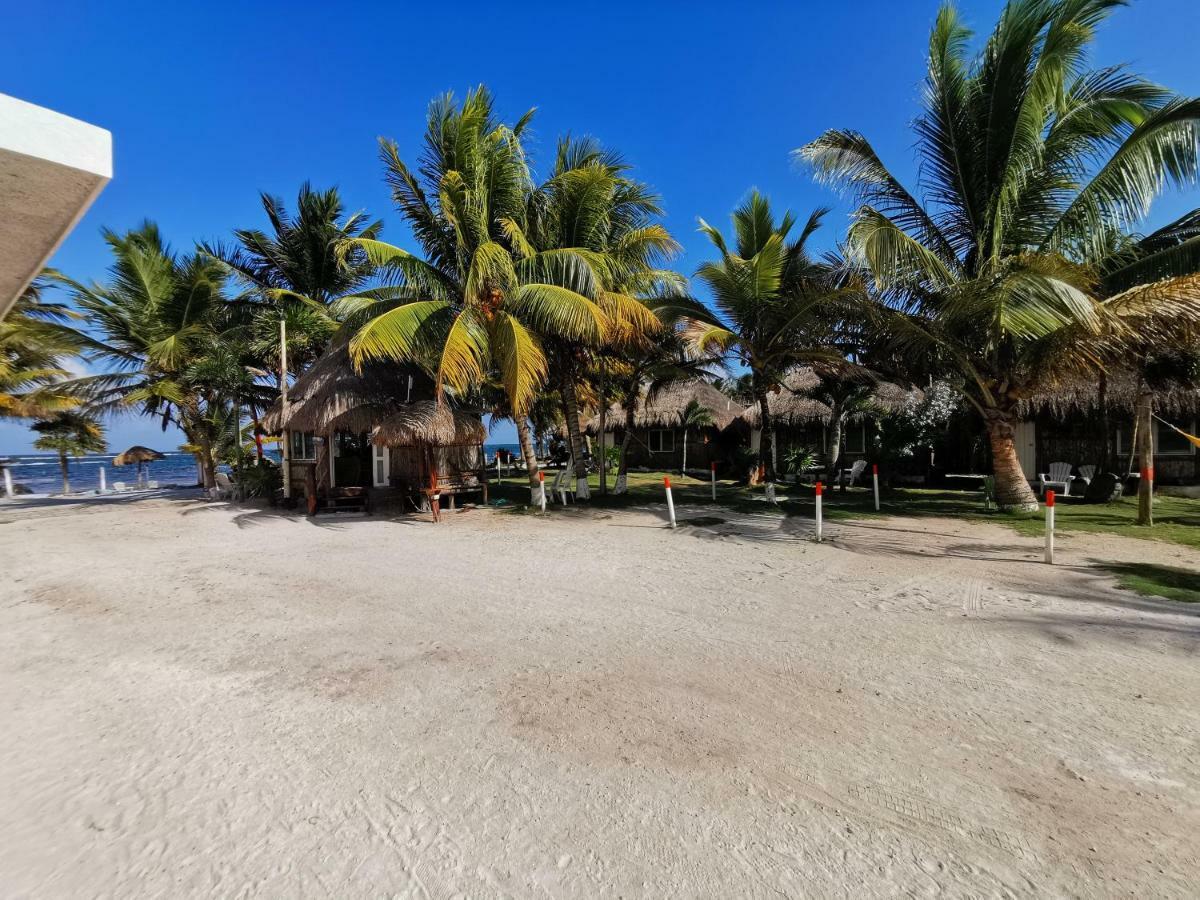 Las Cabanas Del Doctor Mahahual Luaran gambar