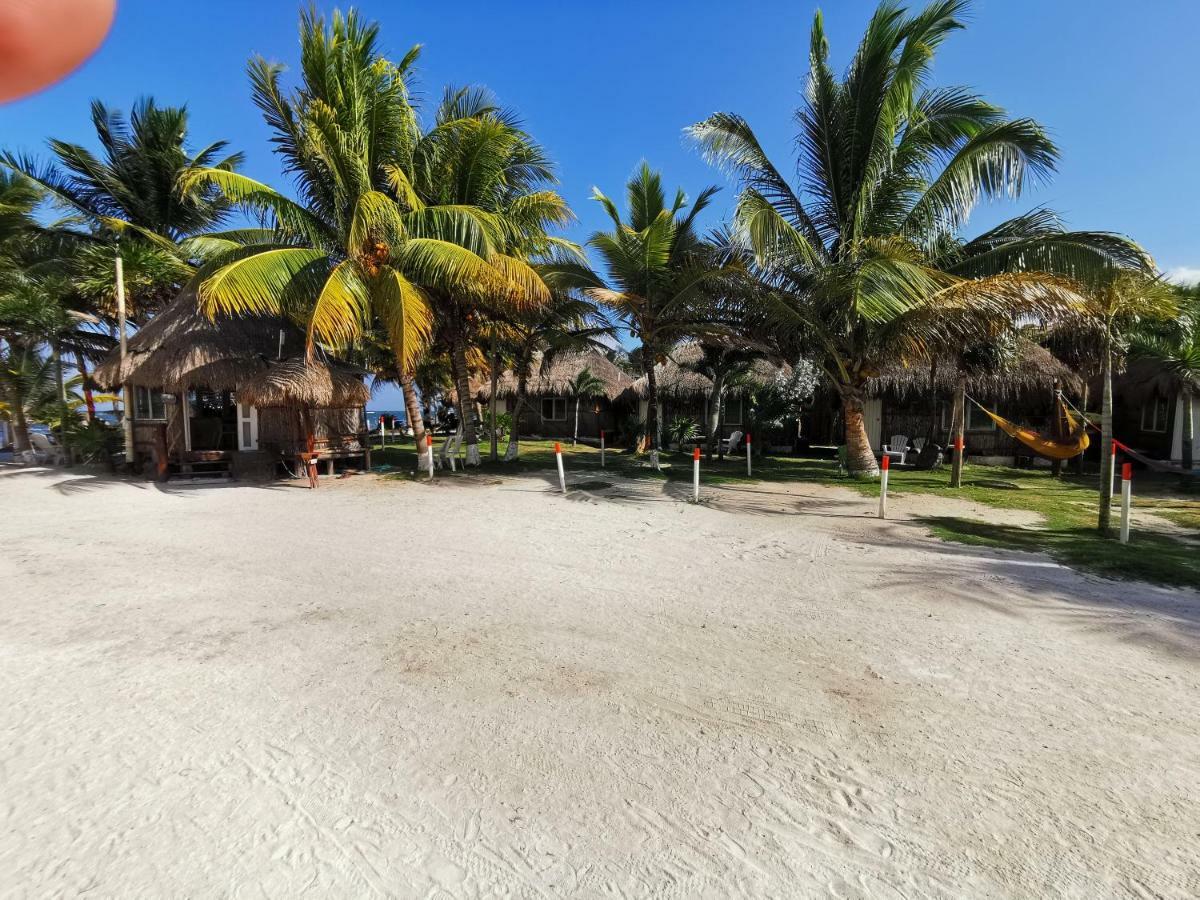 Las Cabanas Del Doctor Mahahual Luaran gambar