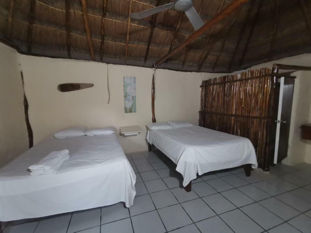 Las Cabanas Del Doctor Mahahual Luaran gambar