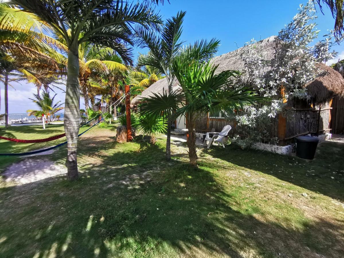 Las Cabanas Del Doctor Mahahual Luaran gambar