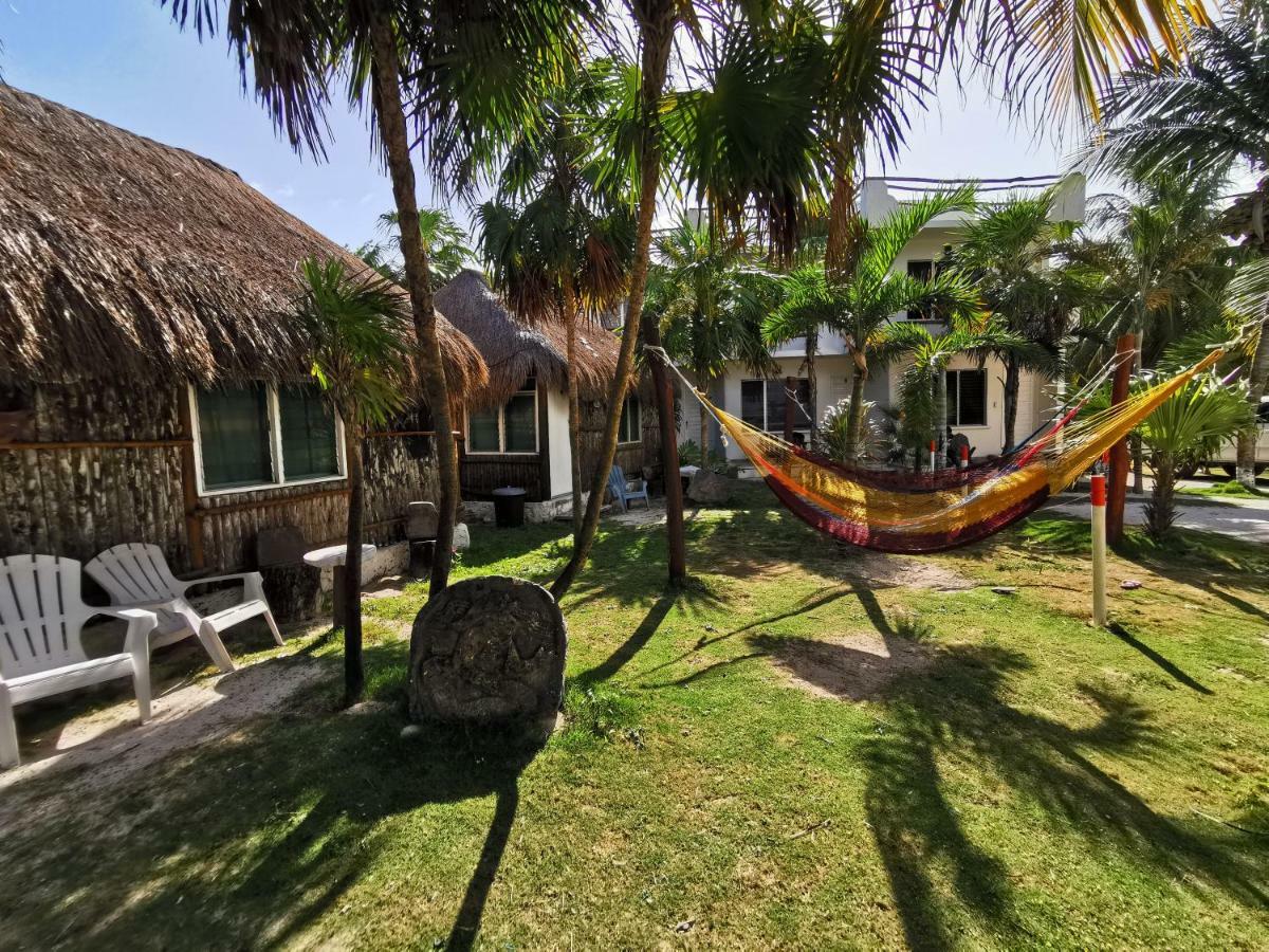 Las Cabanas Del Doctor Mahahual Luaran gambar