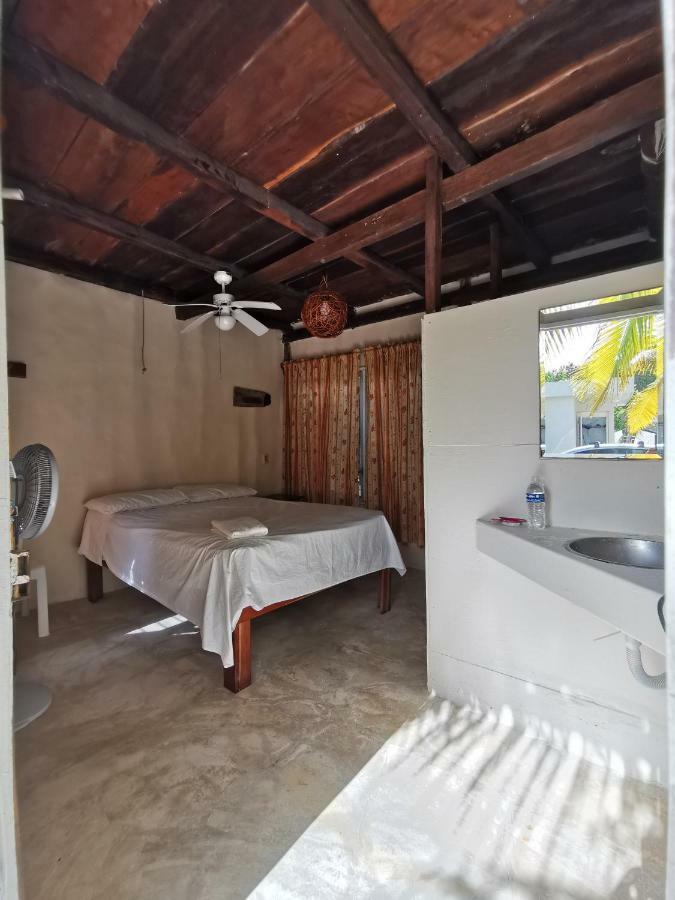 Las Cabanas Del Doctor Mahahual Luaran gambar